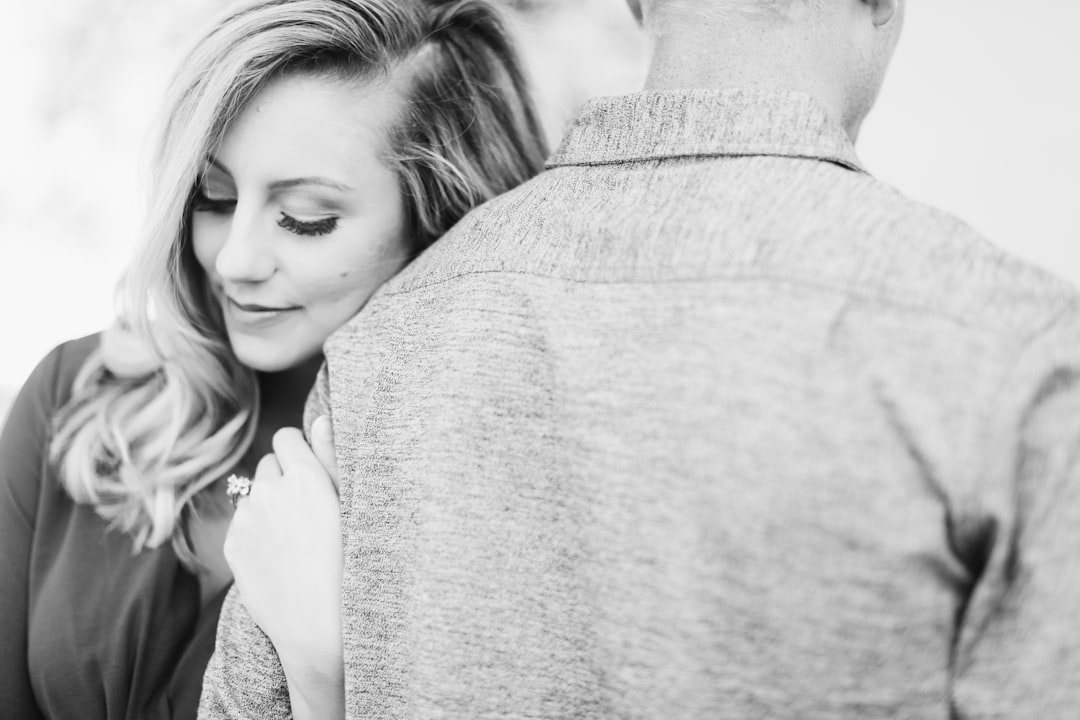 Photo Couple, Rings